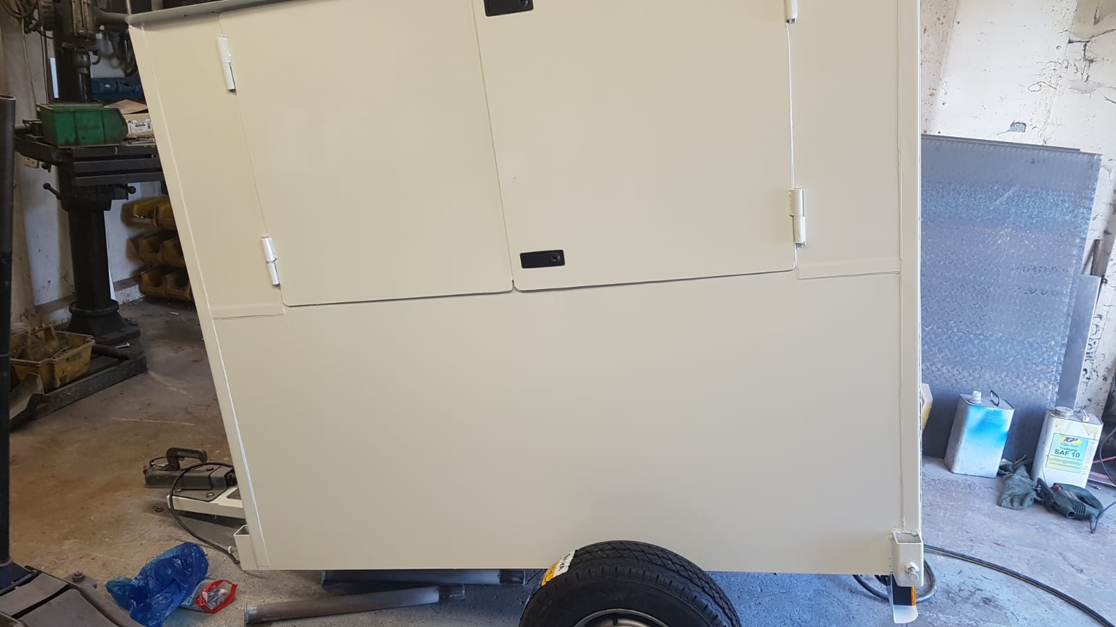 Custom box trailer — side view